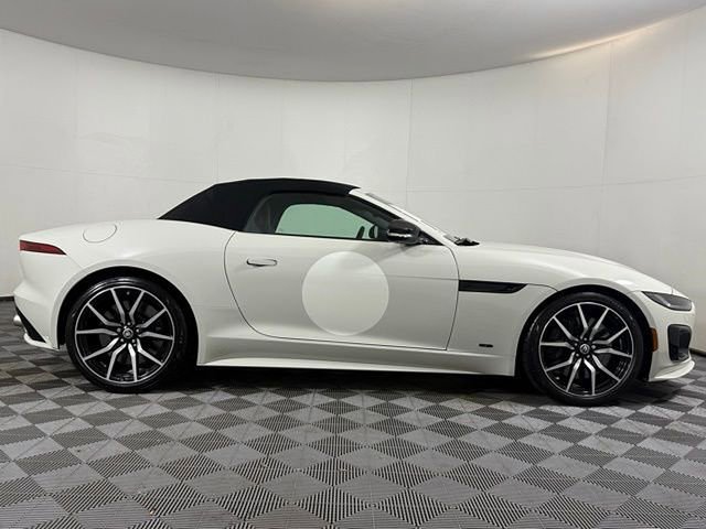 Certified 2024 Jaguar F-TYPE R image 13
