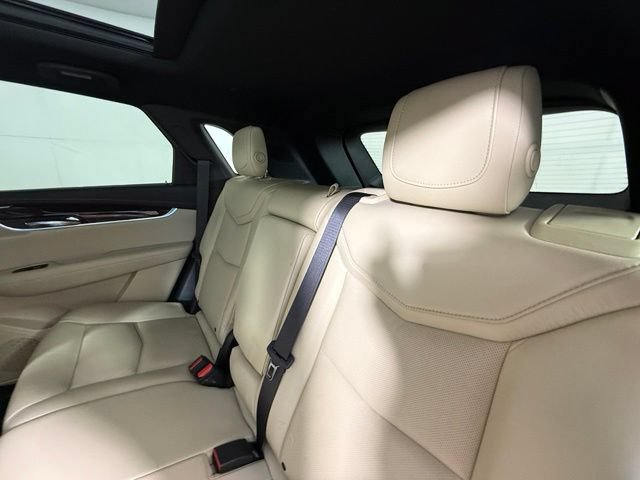 Used 2017 Cadillac XT5 Luxury w/ Driver Awareness Package FWD image 25