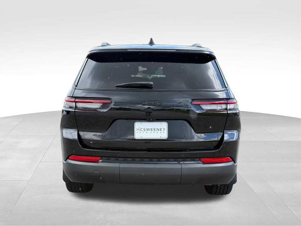 Used 2023 Jeep Grand Cherokee L Laredo AWD/4WD image 28