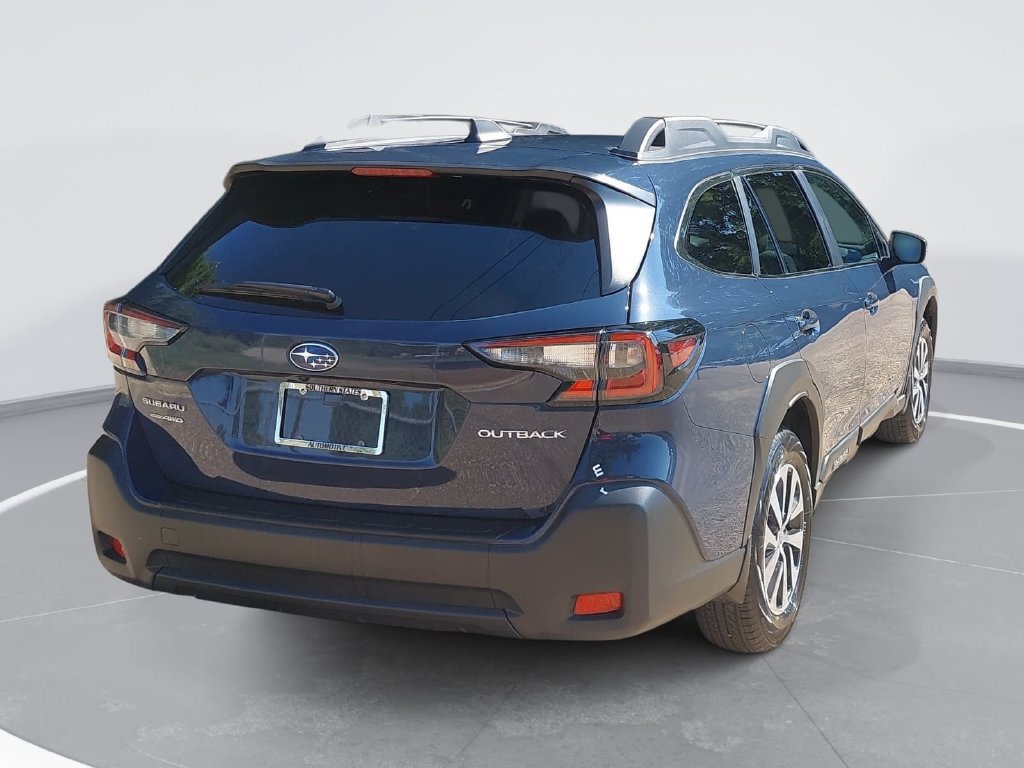 Certified 2025 Subaru Outback Premium w/ Popular Package #1A AWD/4WD image 5