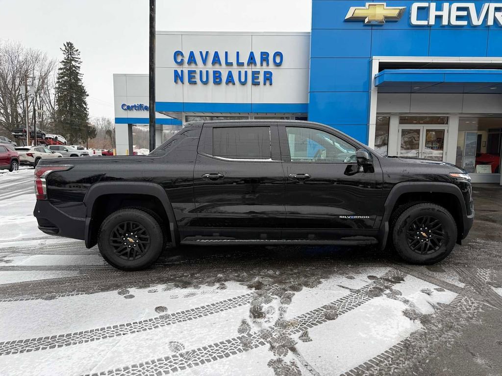 New 2026 Chevrolet Silverado EV LT image 4