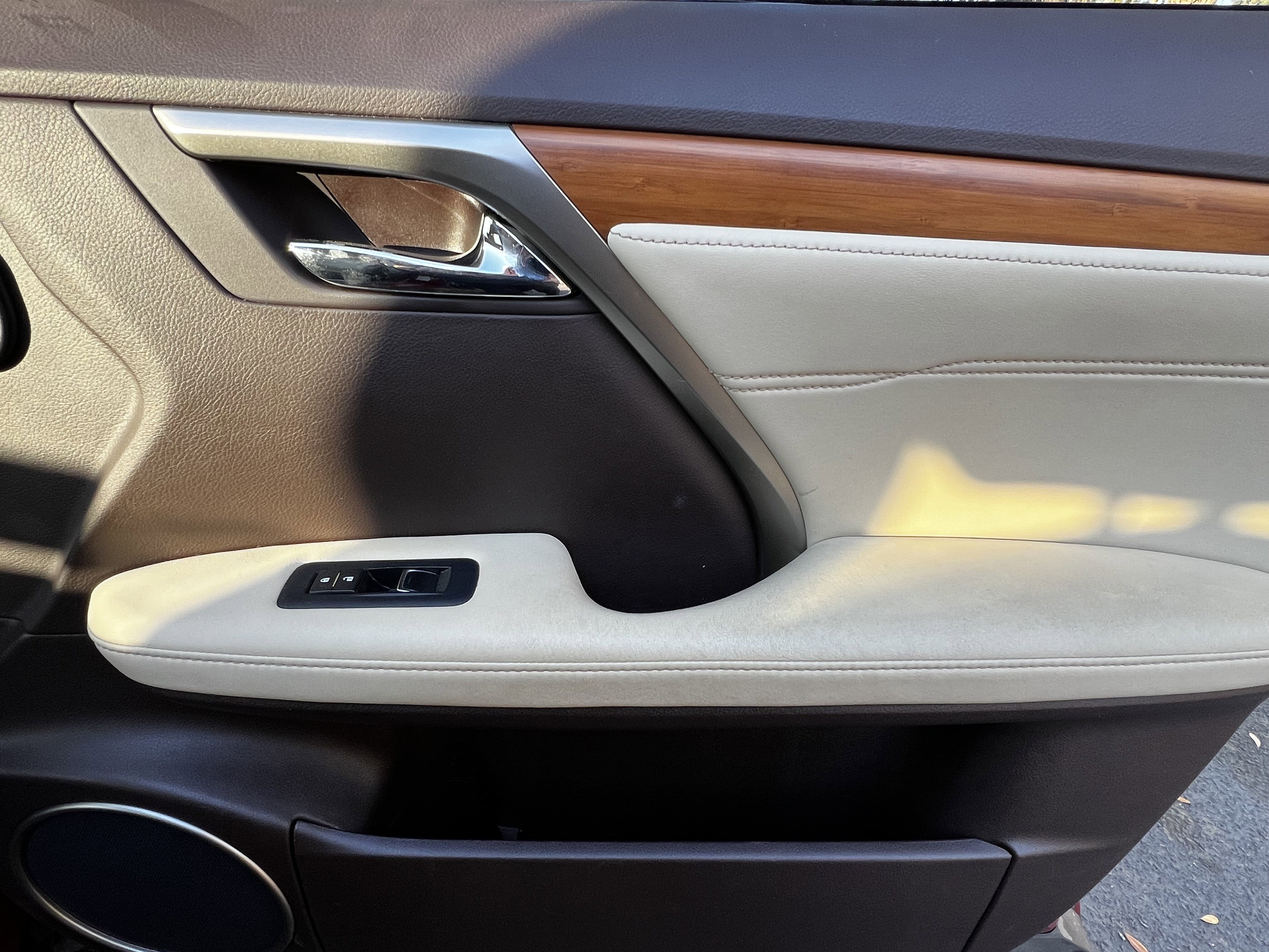 Used 2016 Lexus RX 350 AWD w/ Premium Package image 43