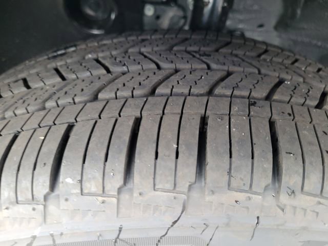 New 2026 Nissan Kicks SR w/ Cold Weather Package image 12