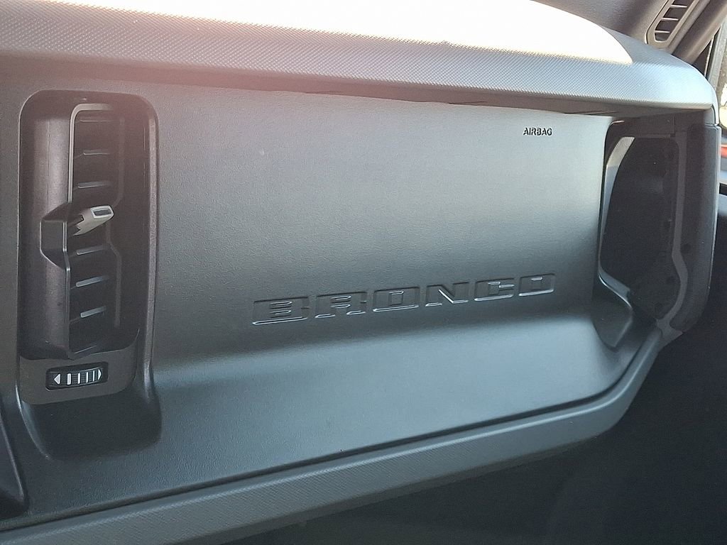 Used 2021 Ford Bronco Big Bend w/ Sasquatch Package image 27