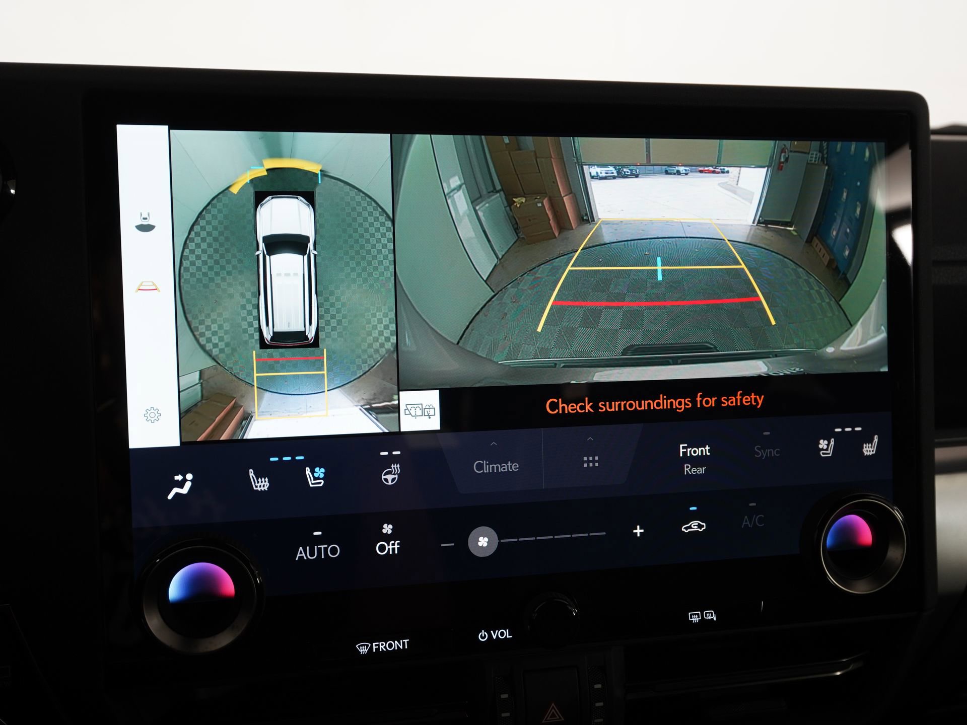 Used 2026 Lexus GX 550 w/ Accessory Package (2T) image 28