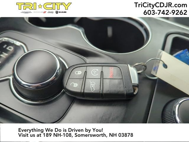 Used 2016 Dodge Durango R/T image 32