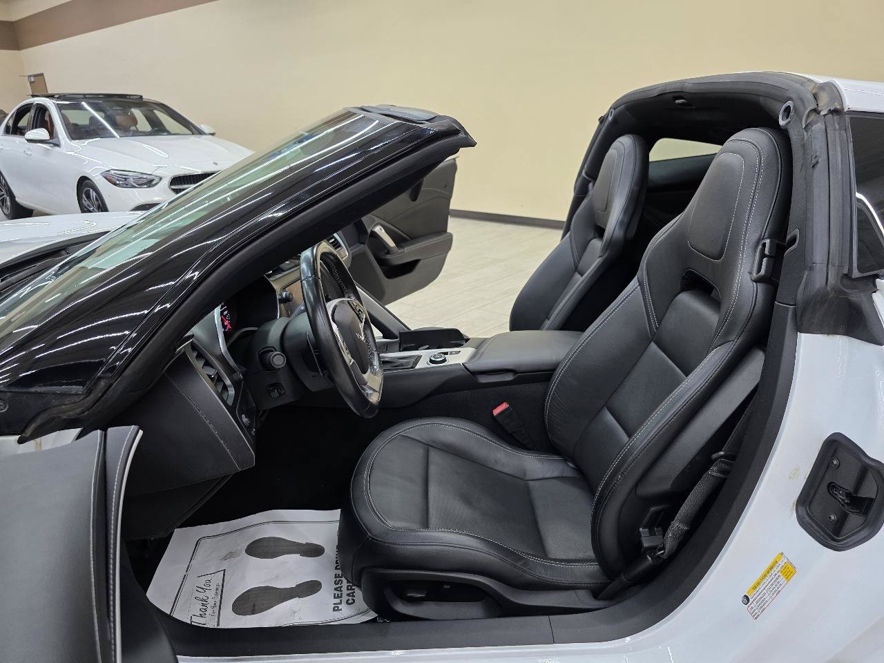 Used 2019 Chevrolet Corvette Stingray Coupe w/ Battery Protection Package RWD image 18