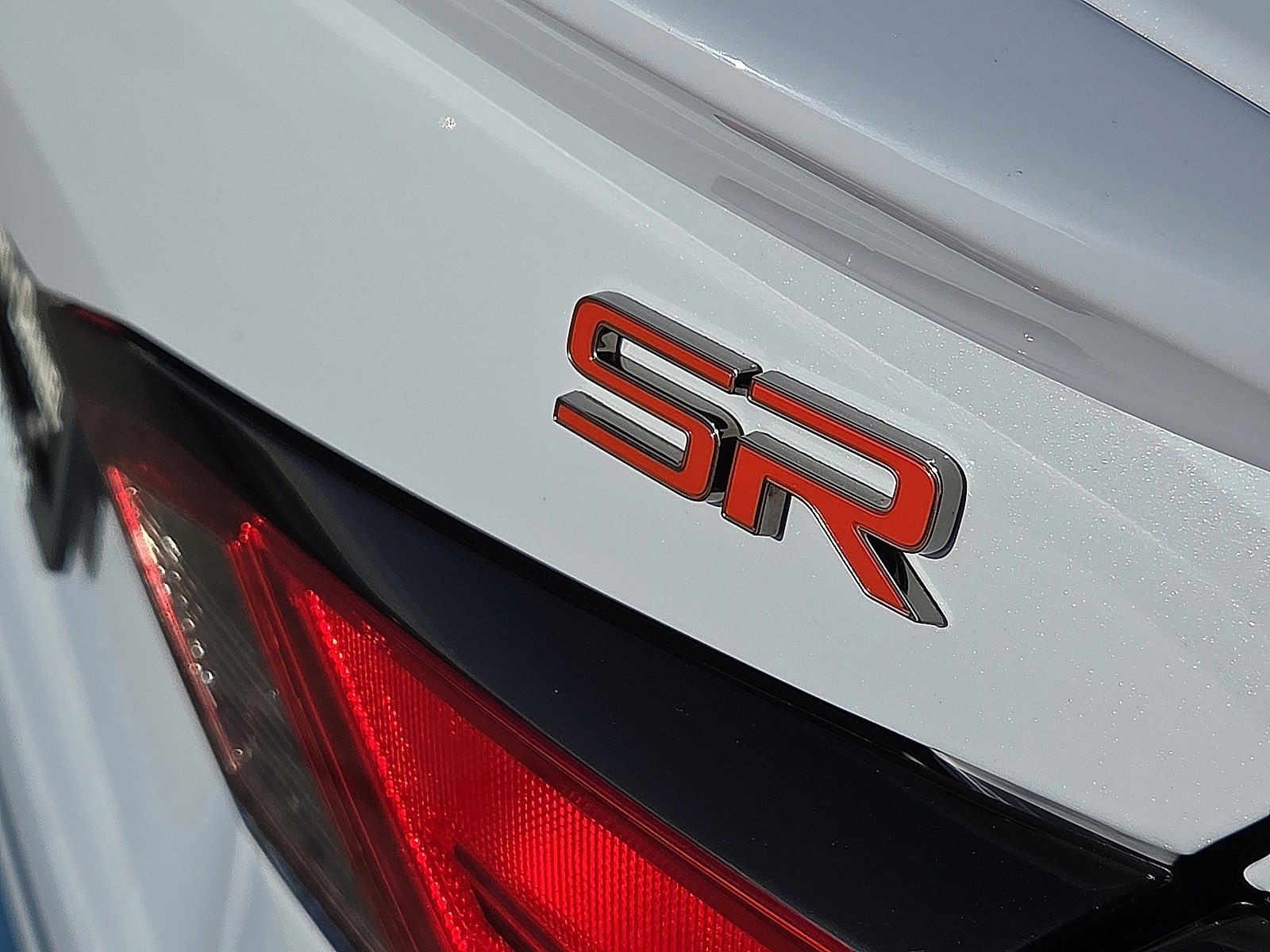 Used 2023 Nissan Altima 2.5 SR w/ SR Premium Package image 8