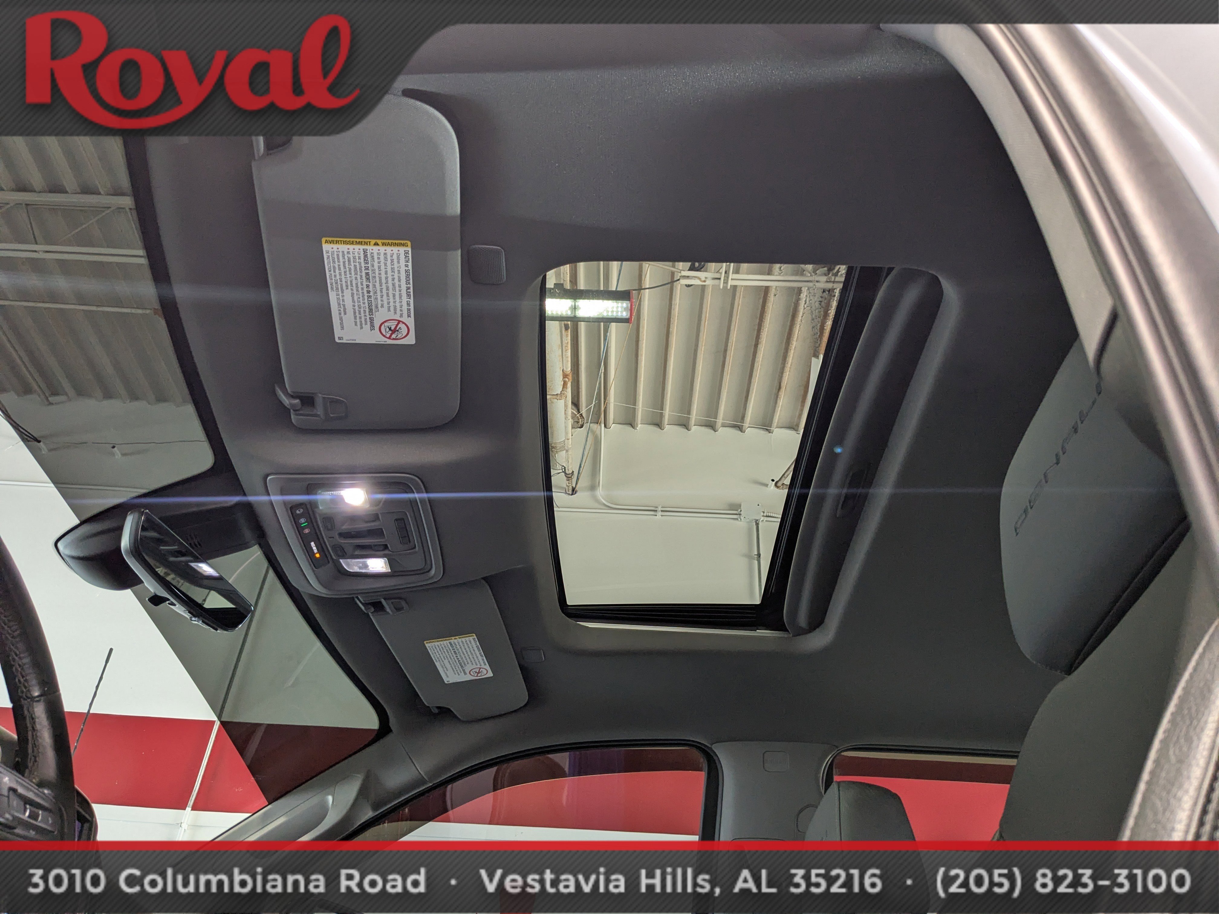Used 2022 GMC Sierra 3500 Denali w/ Denali Ultimate Package AWD/4WD image 24