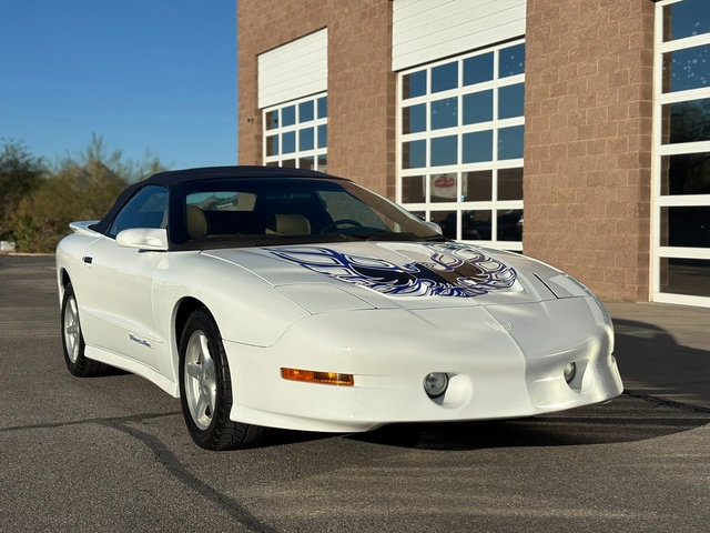 Used 1995 Pontiac Firebird Trans Am image 1