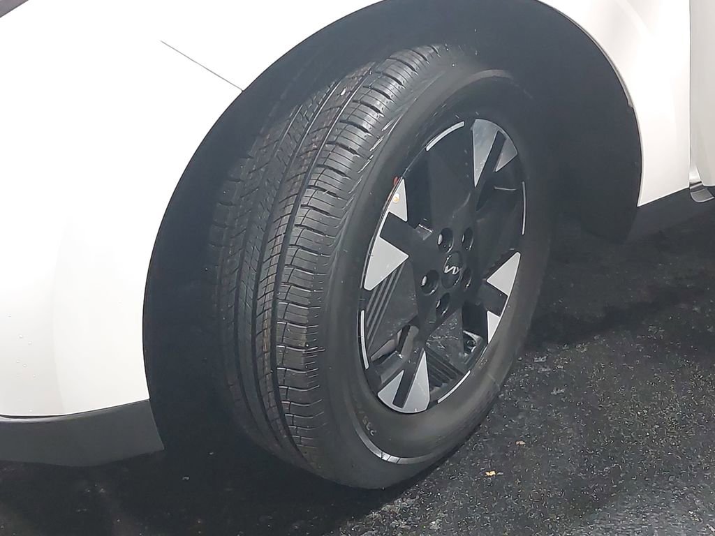 New 2026 Kia Carnival LXS image 34