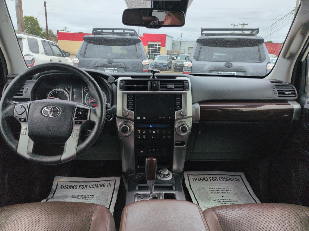 Used 2022 Toyota 4Runner Limited AWD/4WD image 12