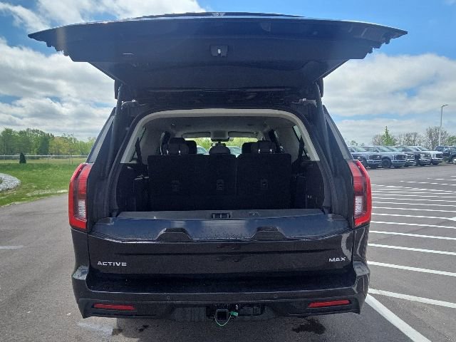 Used 2025 Ford Expedition Max Active AWD/4WD image 10
