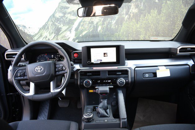 New 2026 Toyota 4Runner TRD Off-Road AWD/4WD image 9