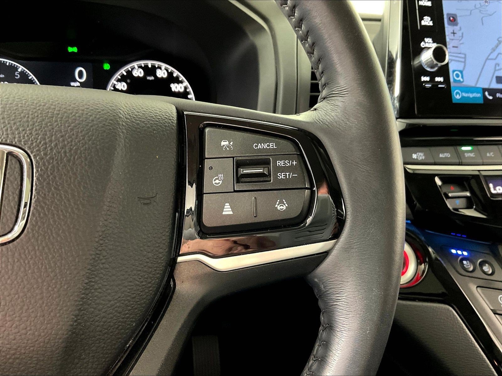 Used 2025 Honda Odyssey Elite image 12