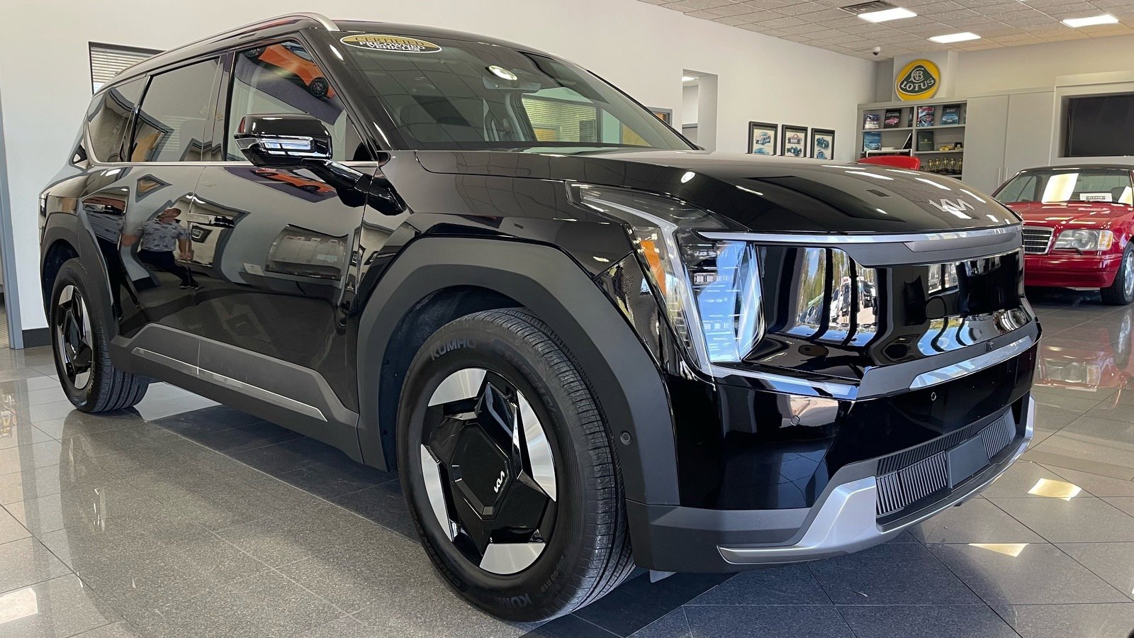 Used 2026 Kia EV9 Wind image 6