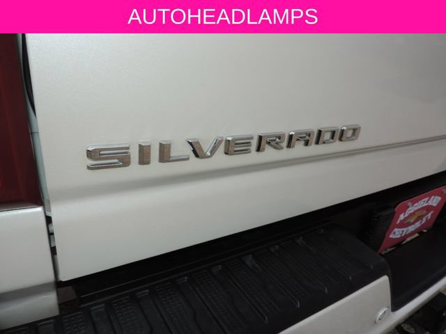 Used 2024 Chevrolet Silverado 3500 High Country w/ High Country Premium Package AWD/4WD image 13