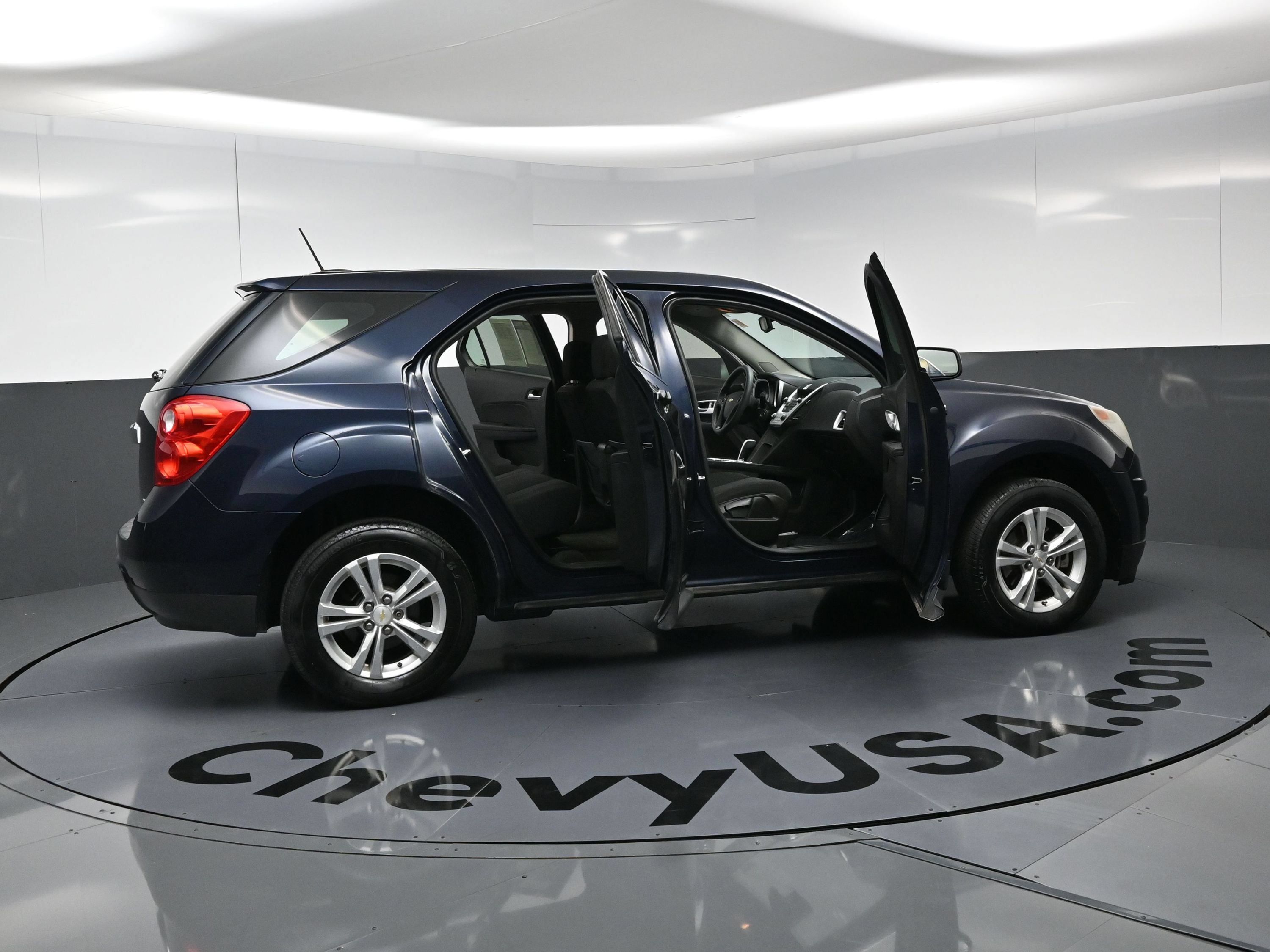 Used 2015 Chevrolet Equinox LS FWD image 25