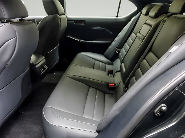 Used 2023 Lexus IS 350 F Sport w/ Memory Package AWD/4WD image 11
