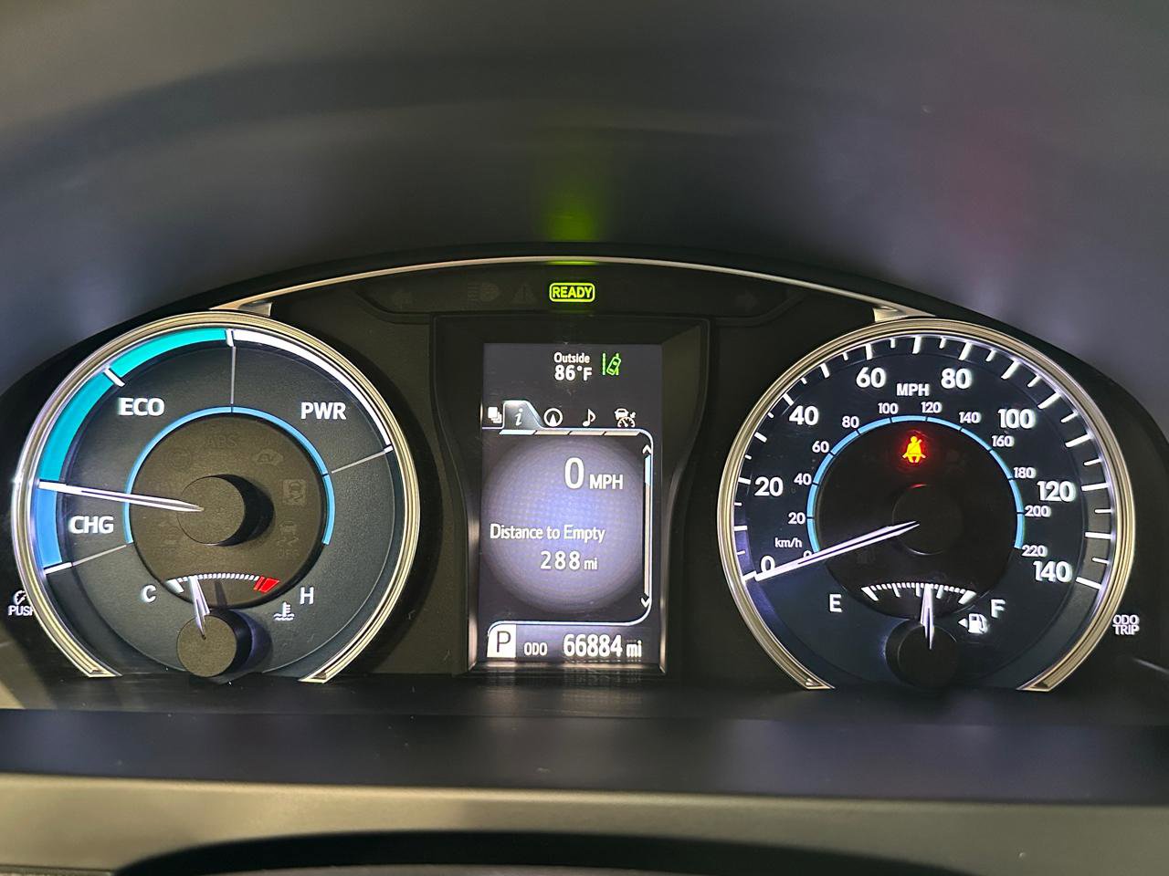 Used 2015 Toyota Camry XLE w/ Moonroof Package image 30