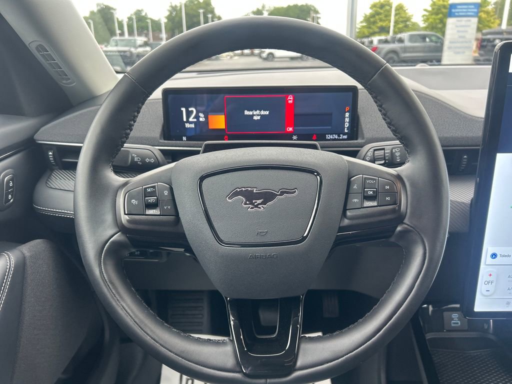 Used 2024 Ford Mustang Mach-E Select image 17