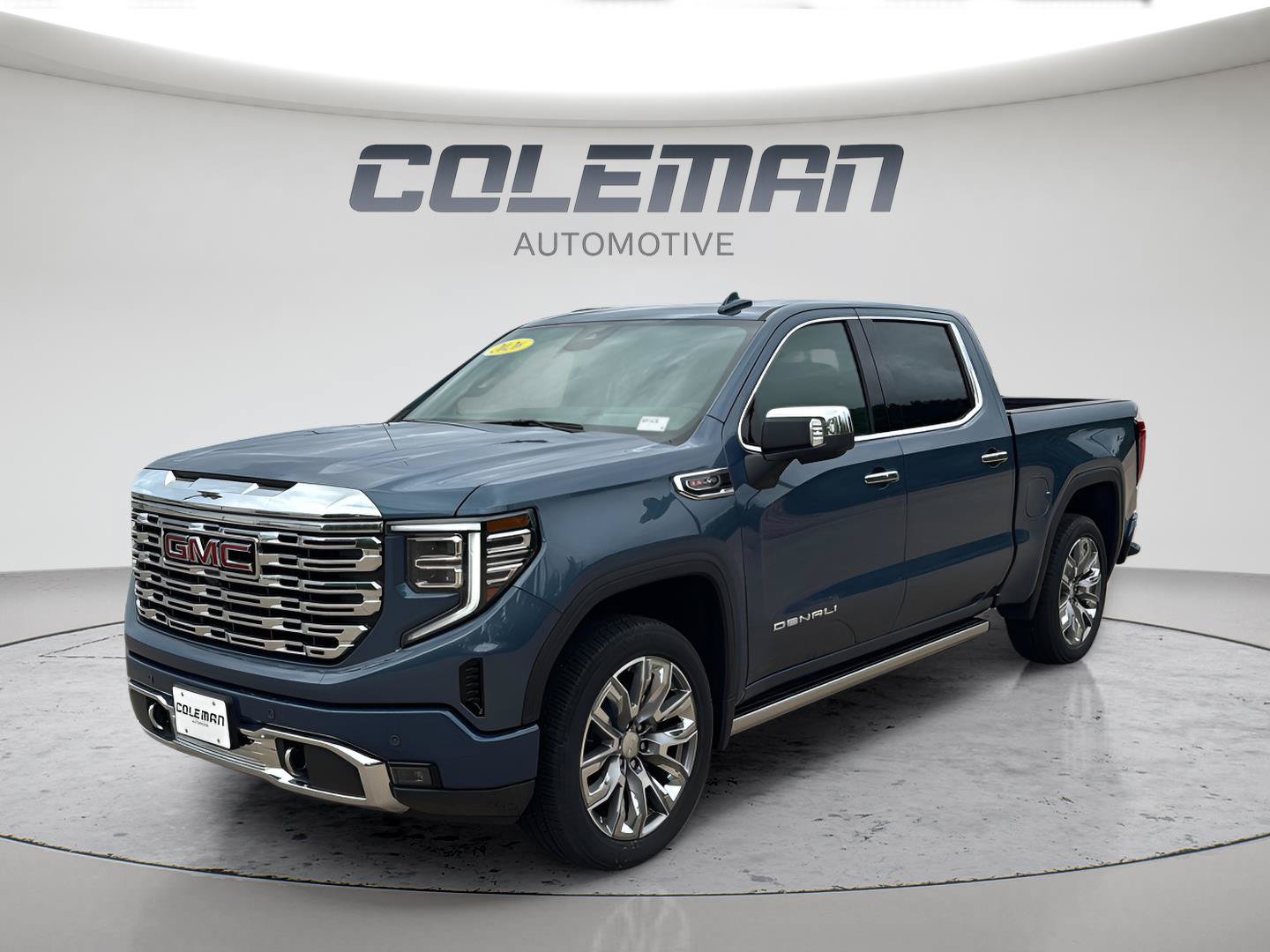 New 2026 GMC Sierra 1500 Denali w/ Denali Reserve Package AWD/4WD image 1
