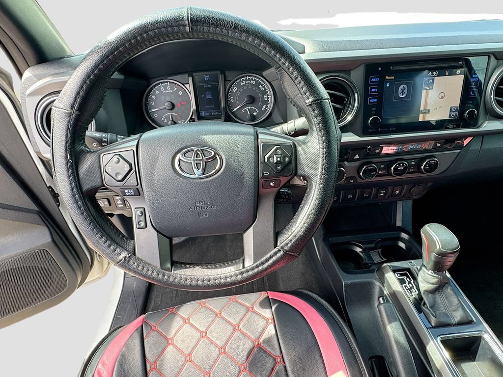 Used 2017 Toyota Tacoma TRD Pro AWD/4WD image 11
