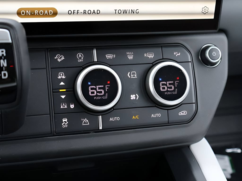 New 2026 Land Rover Defender 110 S AWD/4WD image 25
