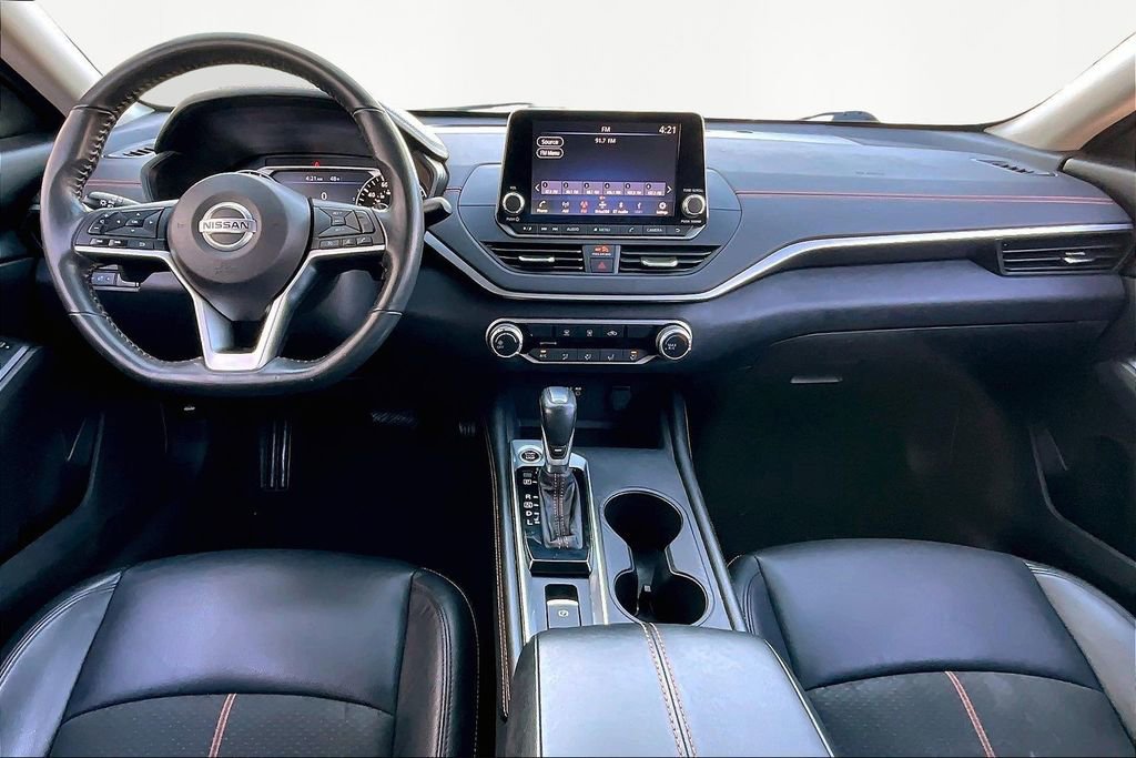 Used 2022 Nissan Altima 2.5 SR image 9