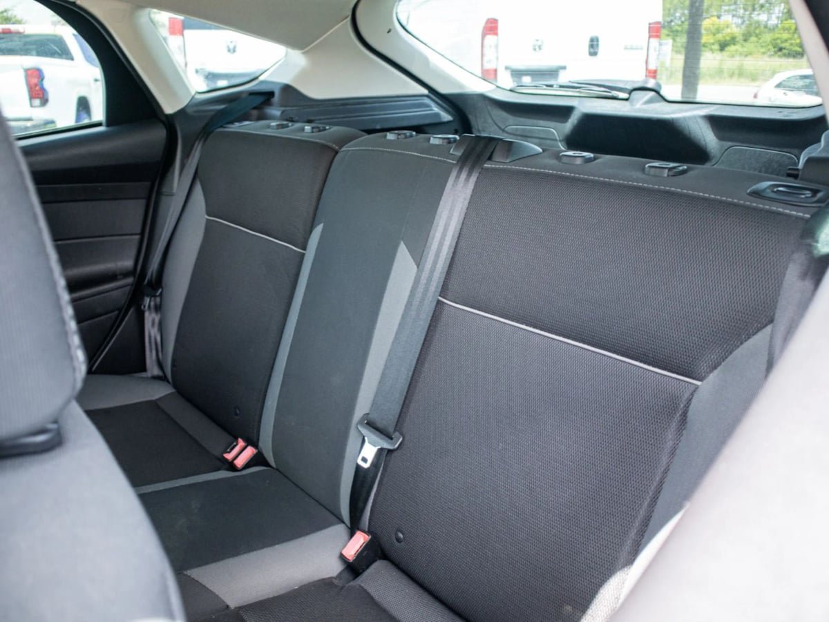 Used 2014 Ford Focus SE FWD image 24