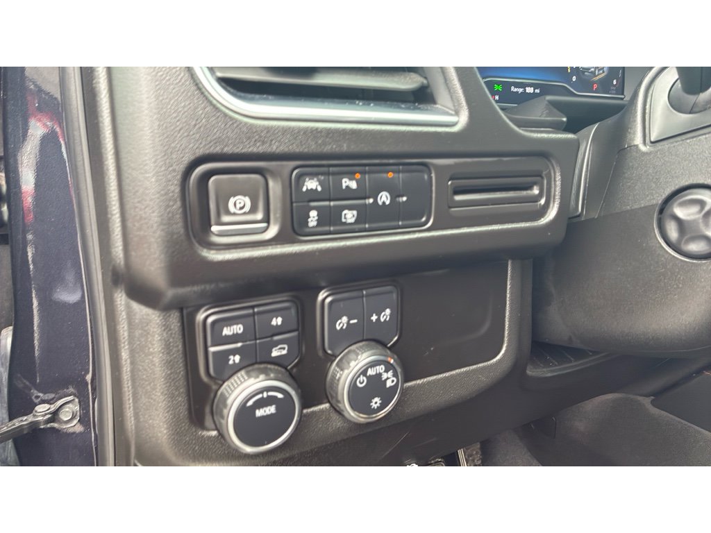 Used 2023 Chevrolet Tahoe RST w/ RST Performance Edition image 9