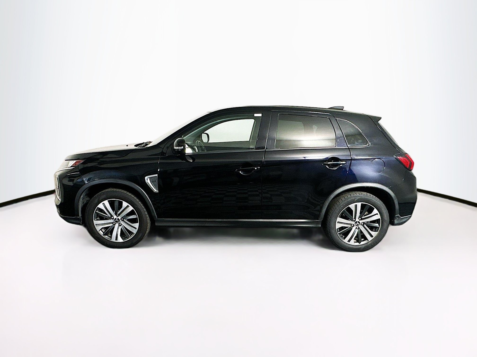Used 2020 Mitsubishi Outlander Sport SE AWD/4WD image 4