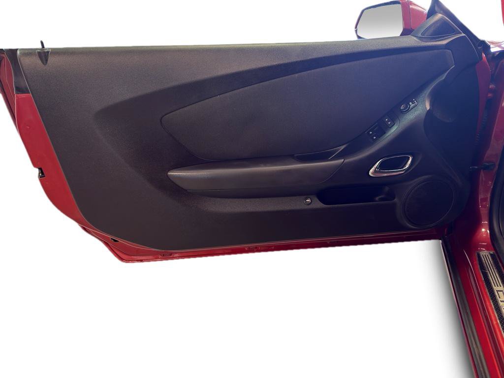 Used 2015 Chevrolet Camaro SS w/ Rear Vision Package RWD image 15