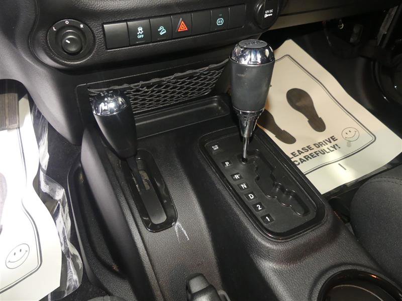 Used 2011 Jeep Wrangler Rubicon w/ Call of Duty Group image 32