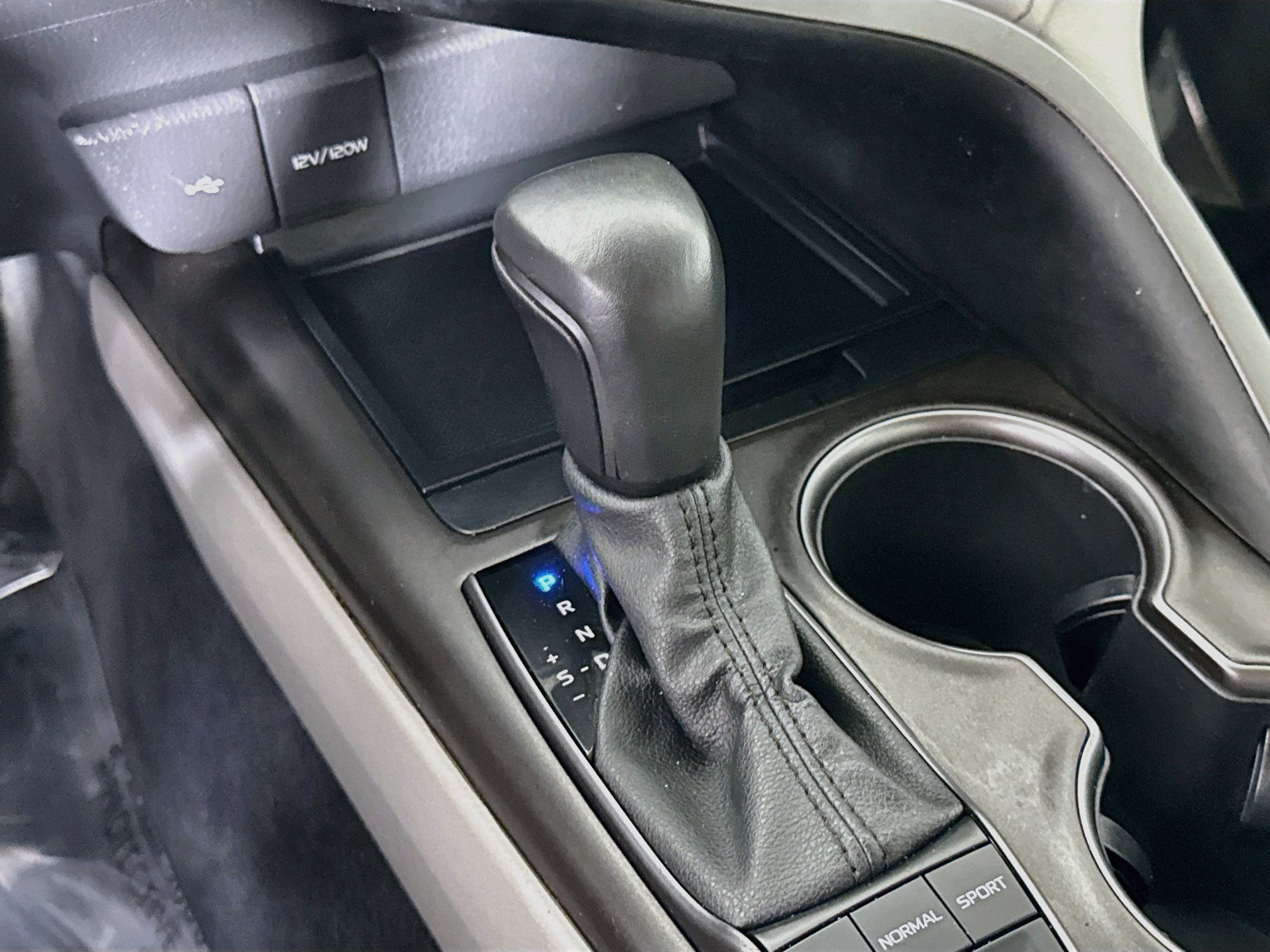 Used 2023 Toyota Camry SE w/ Convenience Package FWD image 20