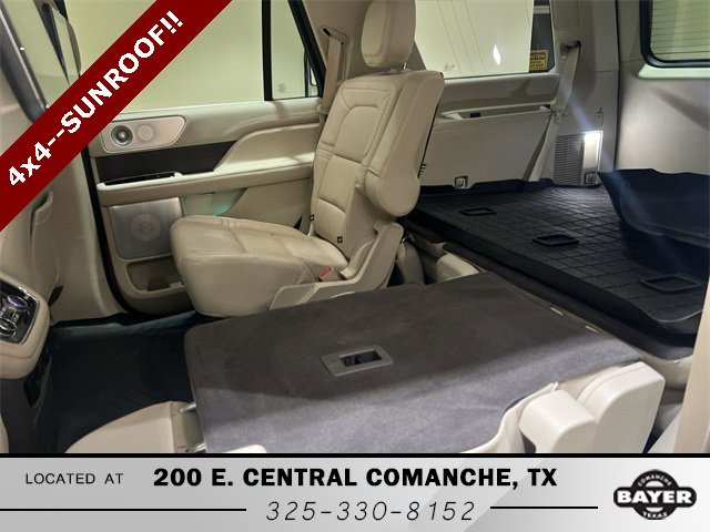 Used 2021 Lincoln Navigator Reserve w/ Luxury Package image 25
