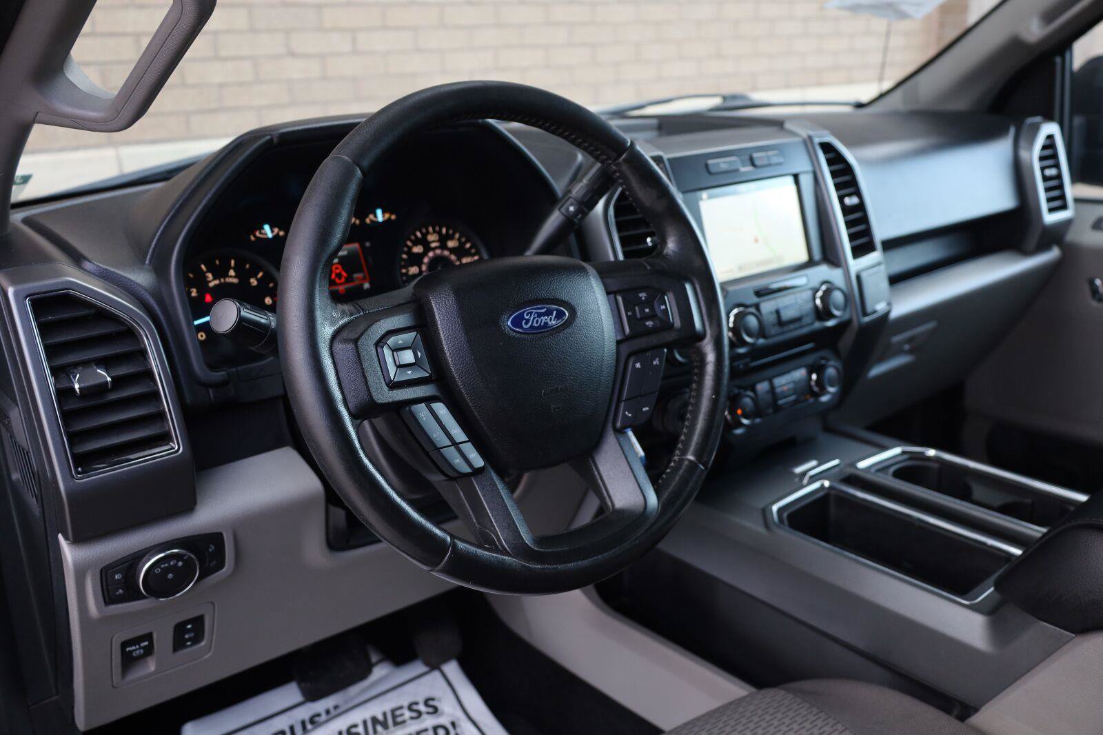 Used 2018 Ford F150 XLT w/ Equipment Group 302A Luxury AWD/4WD image 15