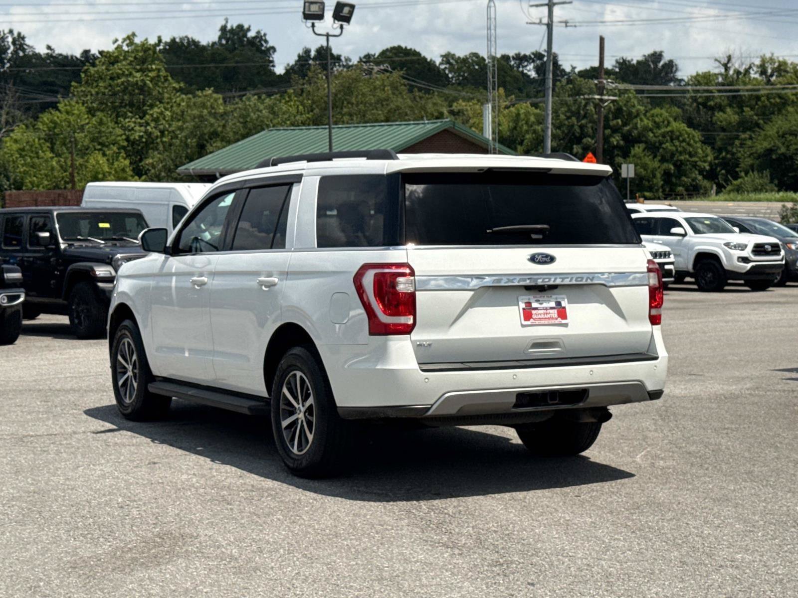 Used 2020 Ford Expedition XLT AWD/4WD image 9