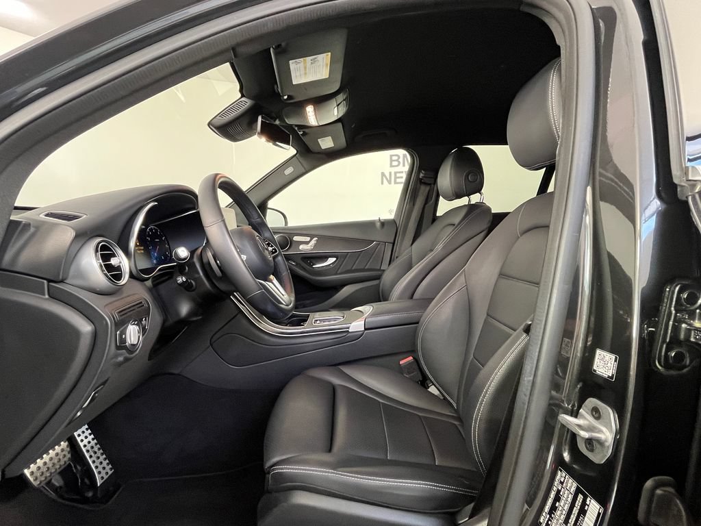 Used 2022 Mercedes-Benz GLC 300 4MATIC image 17