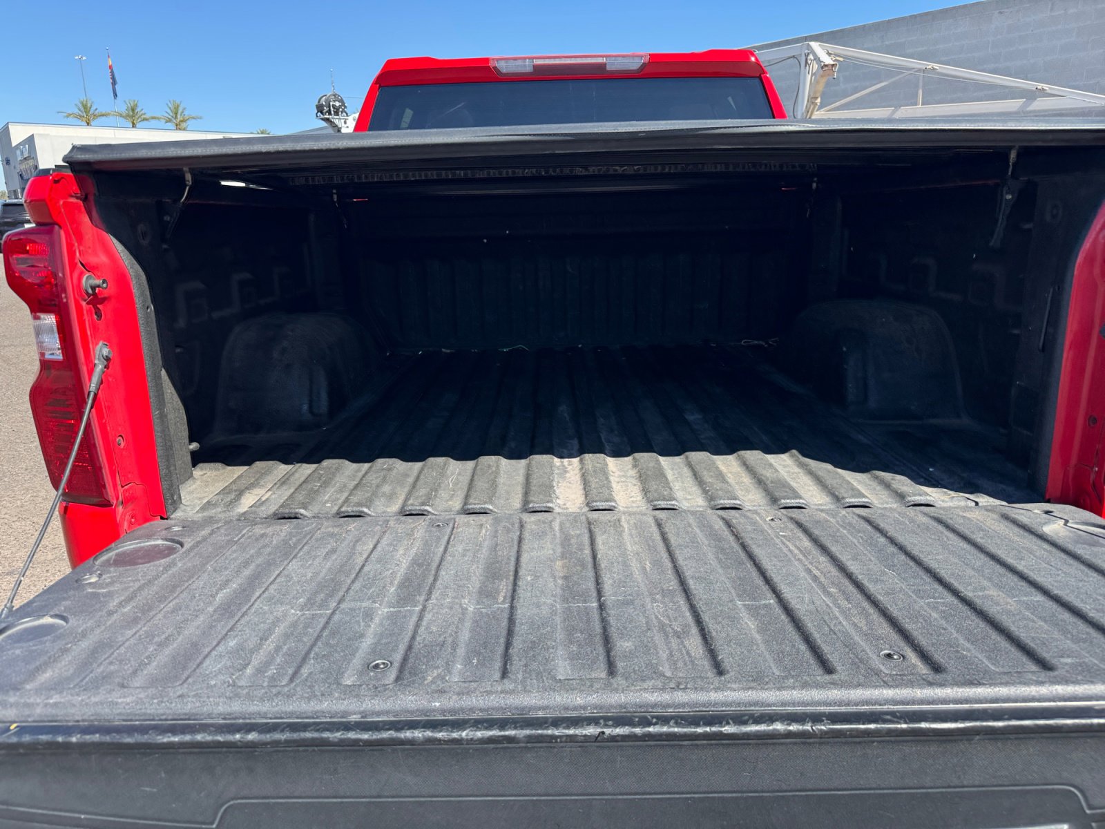 Used 2021 Chevrolet Silverado 1500 LT image 29