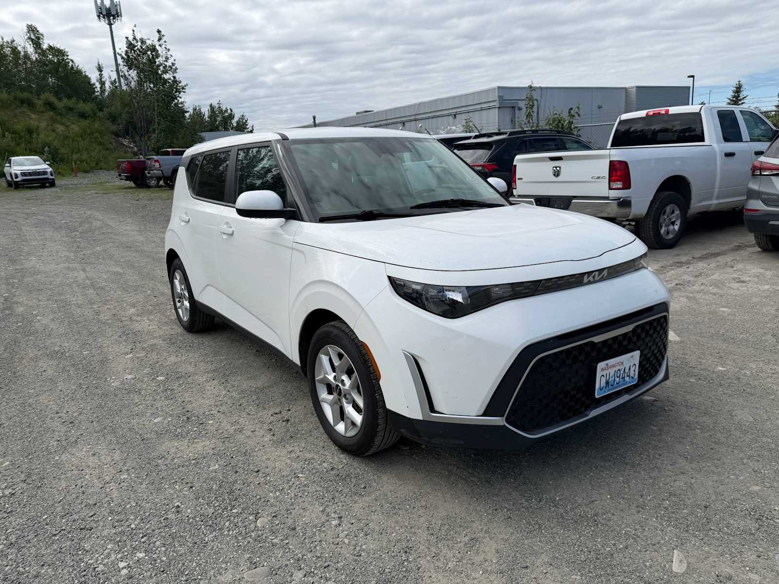 Used 2024 Kia Soul LX w/ Option Group 015 FWD image 5