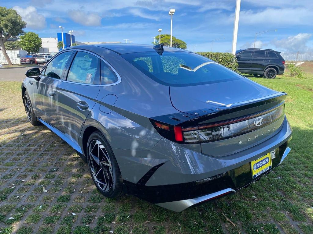 New 2026 Hyundai Sonata SEL FWD image 5