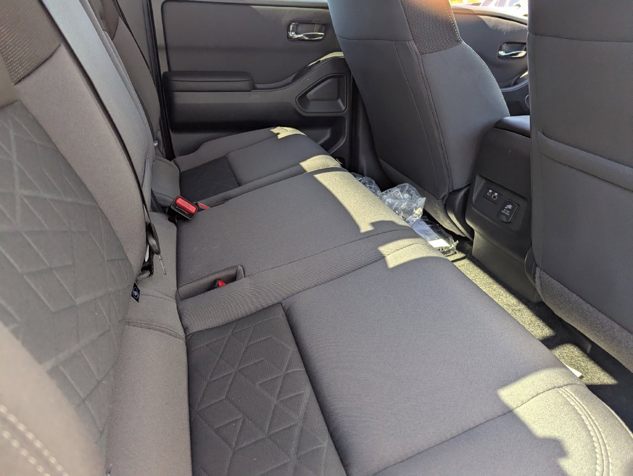 New 2027 Nissan Frontier S RWD image 26