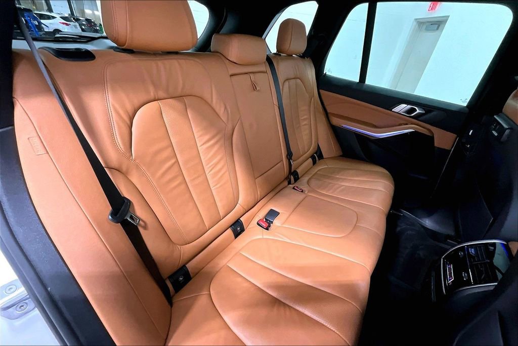 Used 2019 BMW X5 xDrive40i image 36