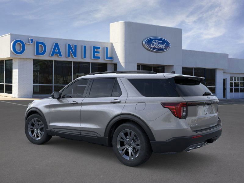 New 2026 Ford Explorer Active w/ Active Comfort Package image 7