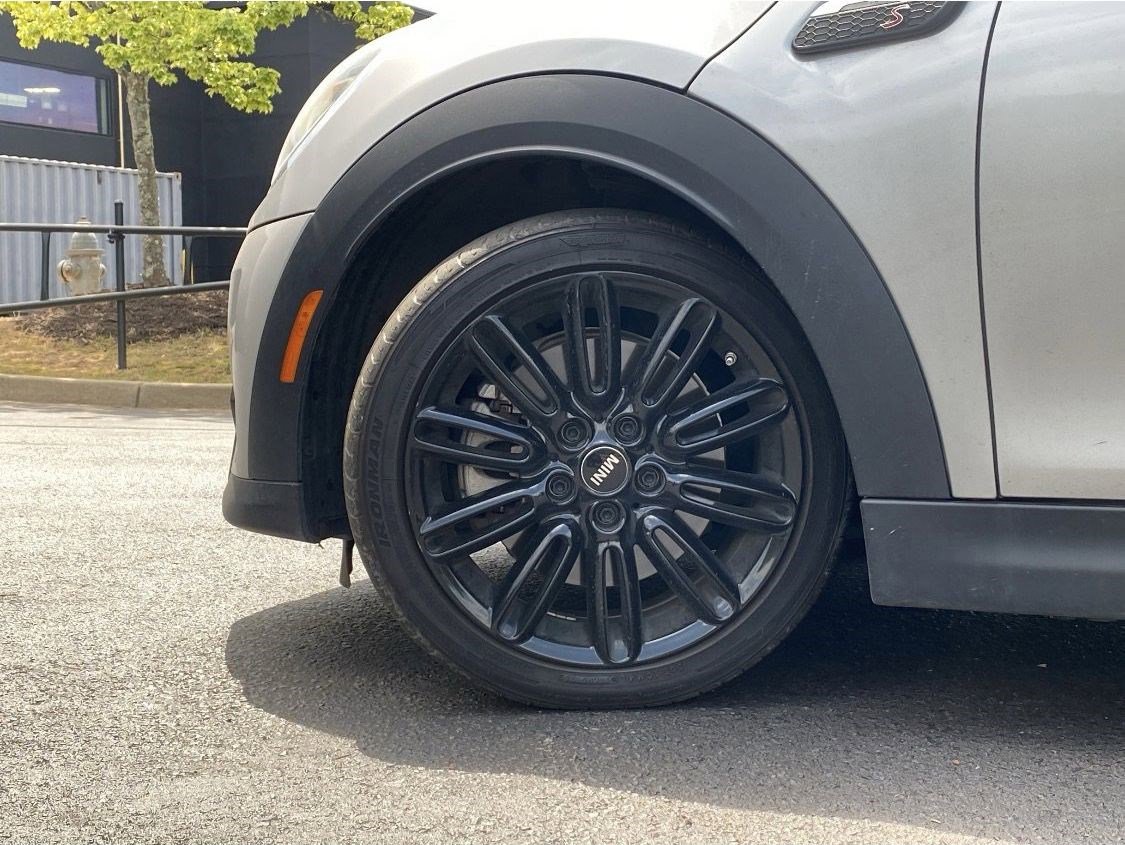 Used 2024 MINI Cooper S FWD image 11