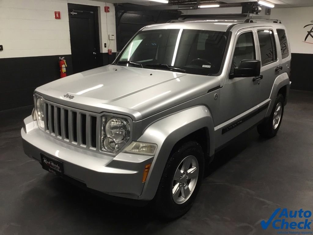 Used 2012 Jeep Liberty Sport w/ Popular Equipment Group AWD/4WD image 6