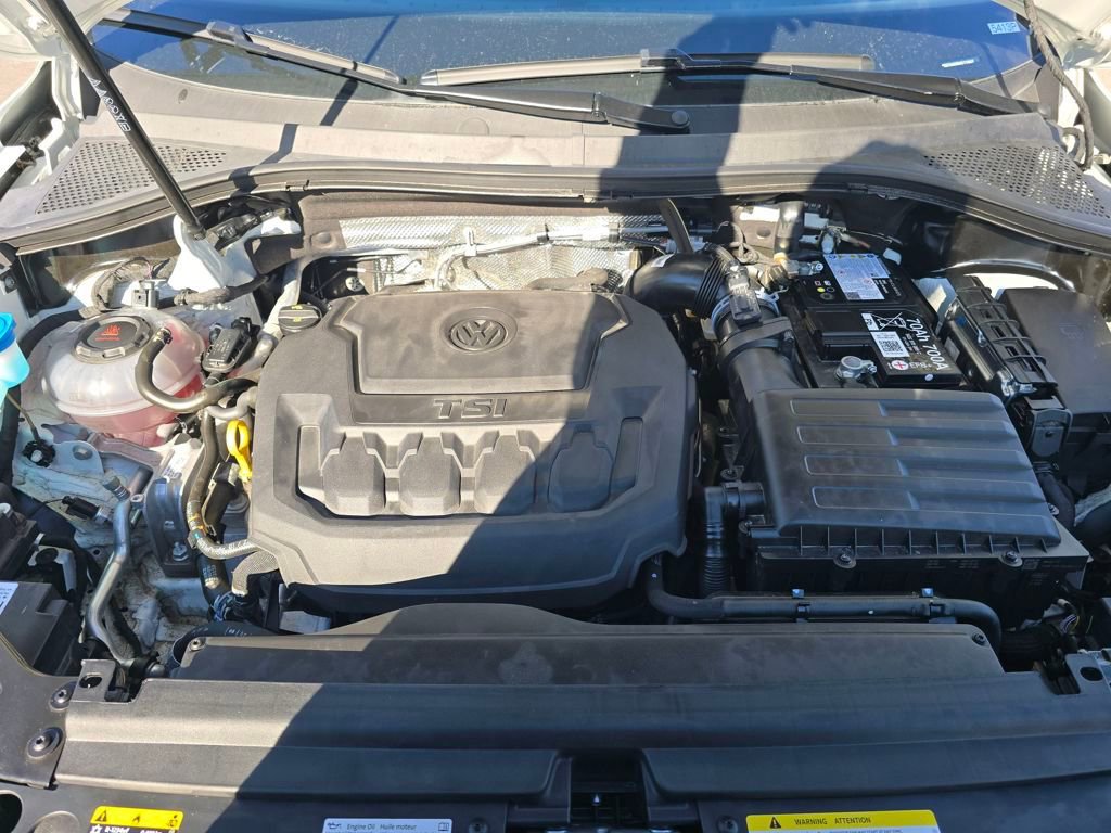 Used 2024 Volkswagen Tiguan Wolfsburg Edition image 22