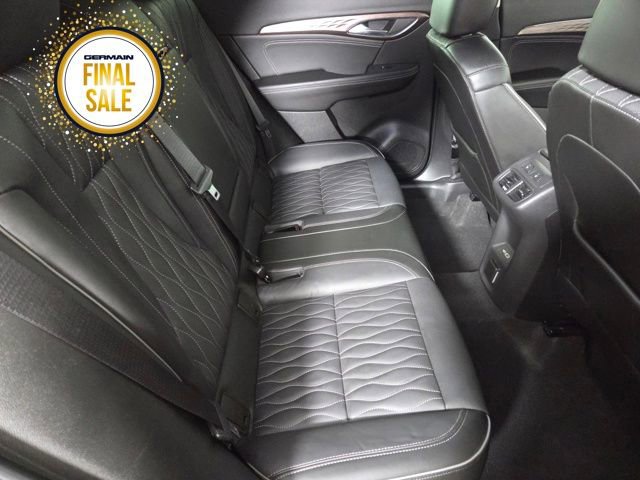 Used 2021 Buick Envision Avenir w/ Technology Package II image 19