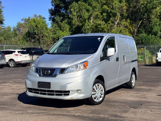Used 2018 Nissan NV200 SV w/ Navigation Package FWD image 2